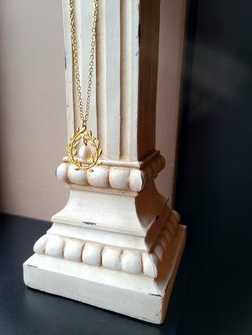 Laurel Necklace