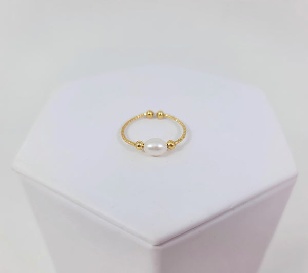 Centered Pearl Ring