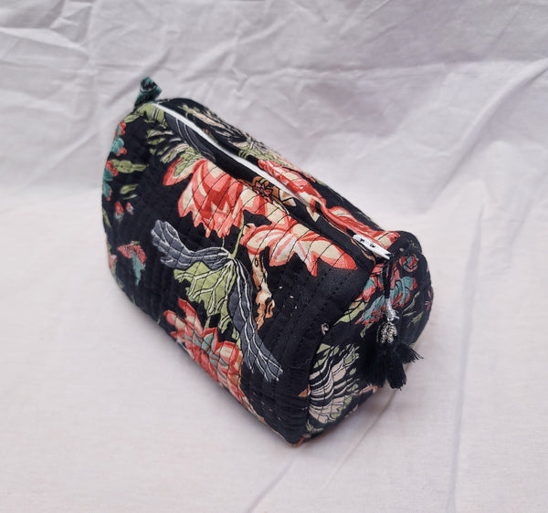Medium Kantha Toiletry Bag Black