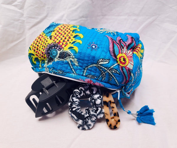 Medium Kantha Toiletry Bag Blue