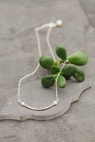 Shining Arch Necklace for Women - Jewelry - WAR Chest Boutique