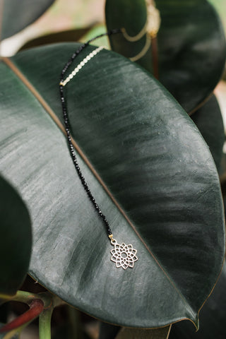 Black Geo Flower Necklace