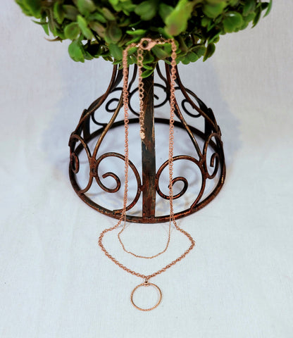 Round the Rosie Necklace