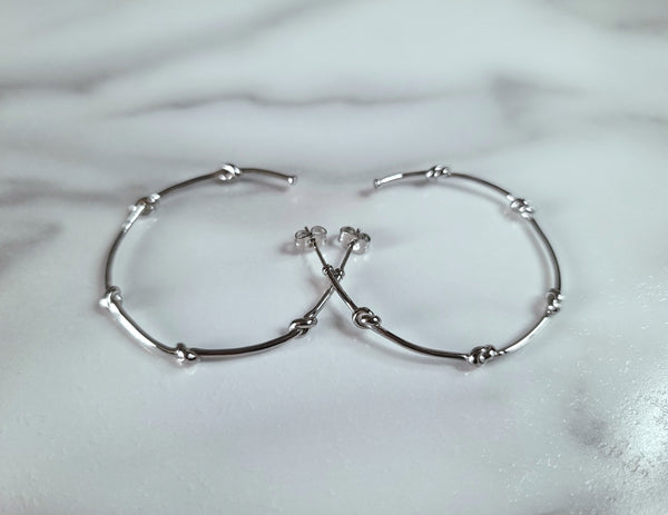 Knots of Freedom Earrings Silver