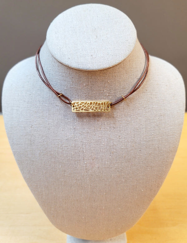 Gold Filigree Bar Choker Necklace