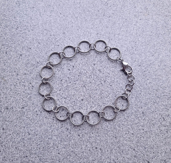 Infinitely Connected Bracelet