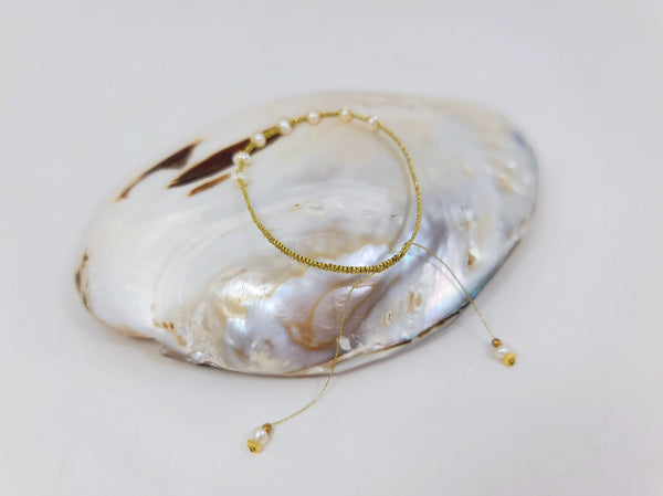 Knotted Pearl Bracelet