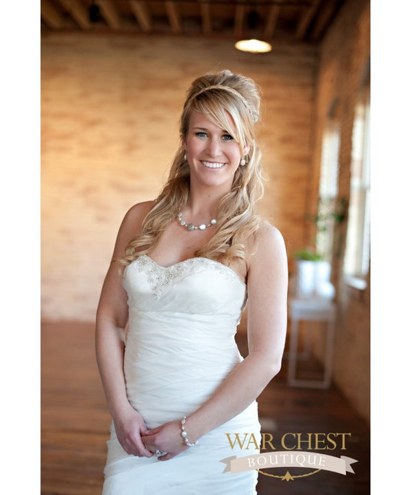 White Coin Pearls Necklace