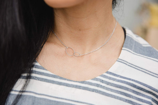 Silver Eternal Necklace for Women - Jewelry - WAR Chest Boutique