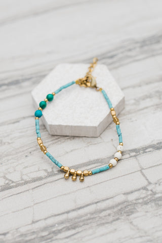 Turquoise and Gold Droplet Bracelet