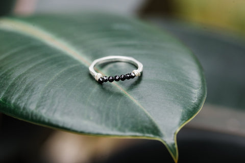 Dainty Bead Ring Size 8