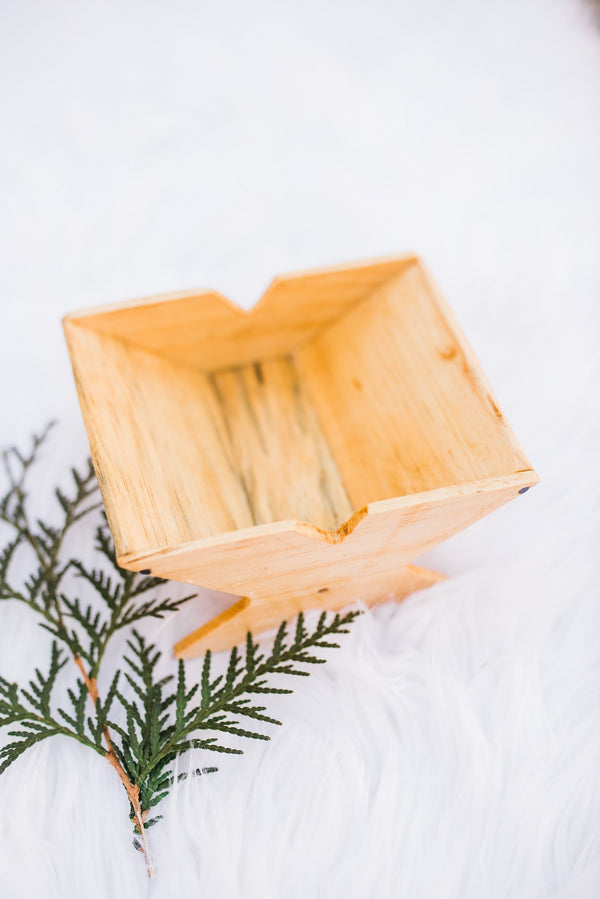 Wood Manger