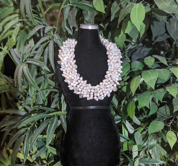 Big Pearl Necklace White
