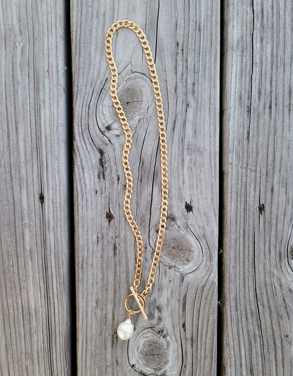 Baroque Beauty Necklace