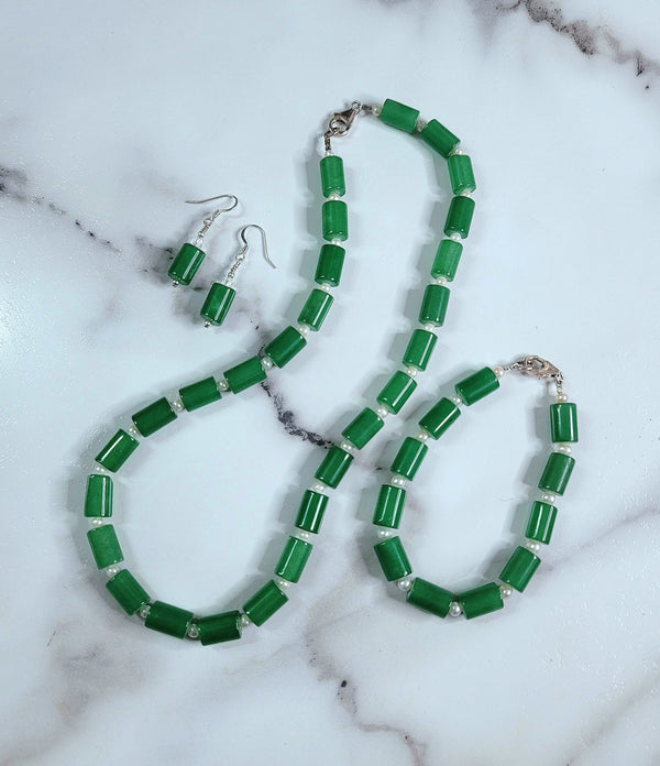 Barrel Aventurine & Pearls Necklace