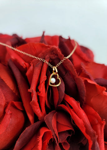 Gold Hearts Entwined Necklace