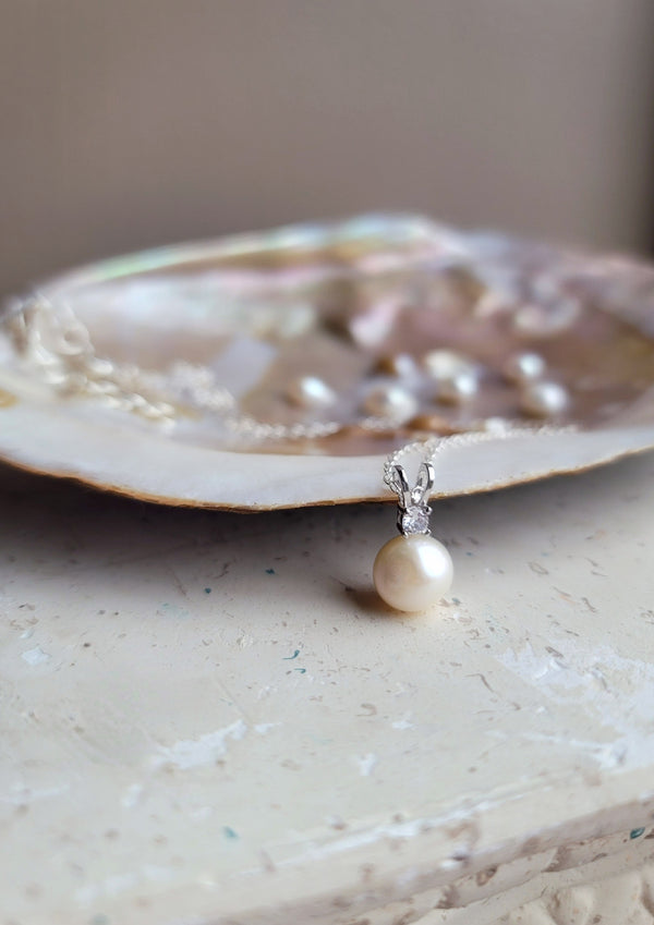 Silver Priceless Pearl Necklace